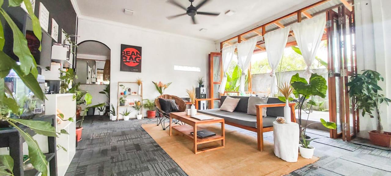 Beanbag Bintan Backpacker Hostel Kangkakawal Εξωτερικό φωτογραφία