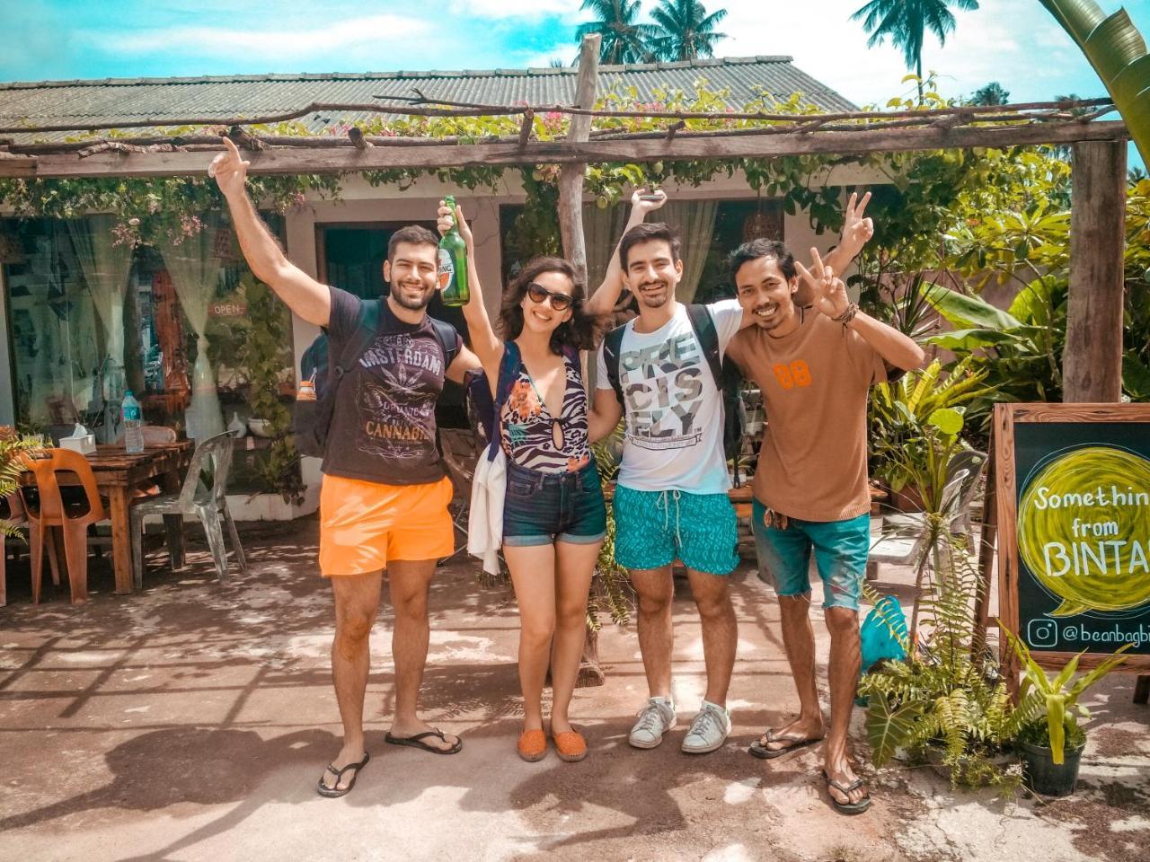 Beanbag Bintan Backpacker Hostel Kangkakawal Εξωτερικό φωτογραφία