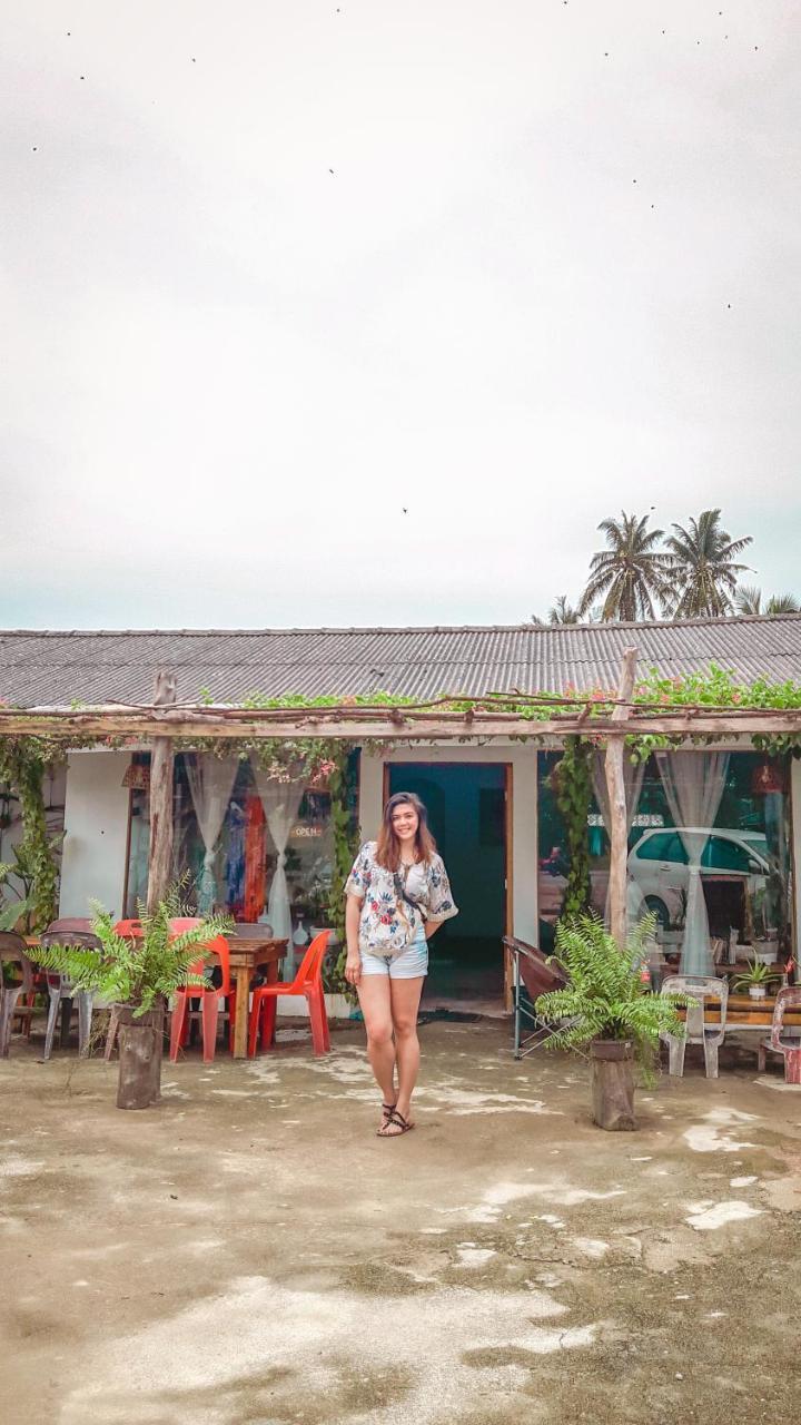 Beanbag Bintan Backpacker Hostel Kangkakawal Εξωτερικό φωτογραφία