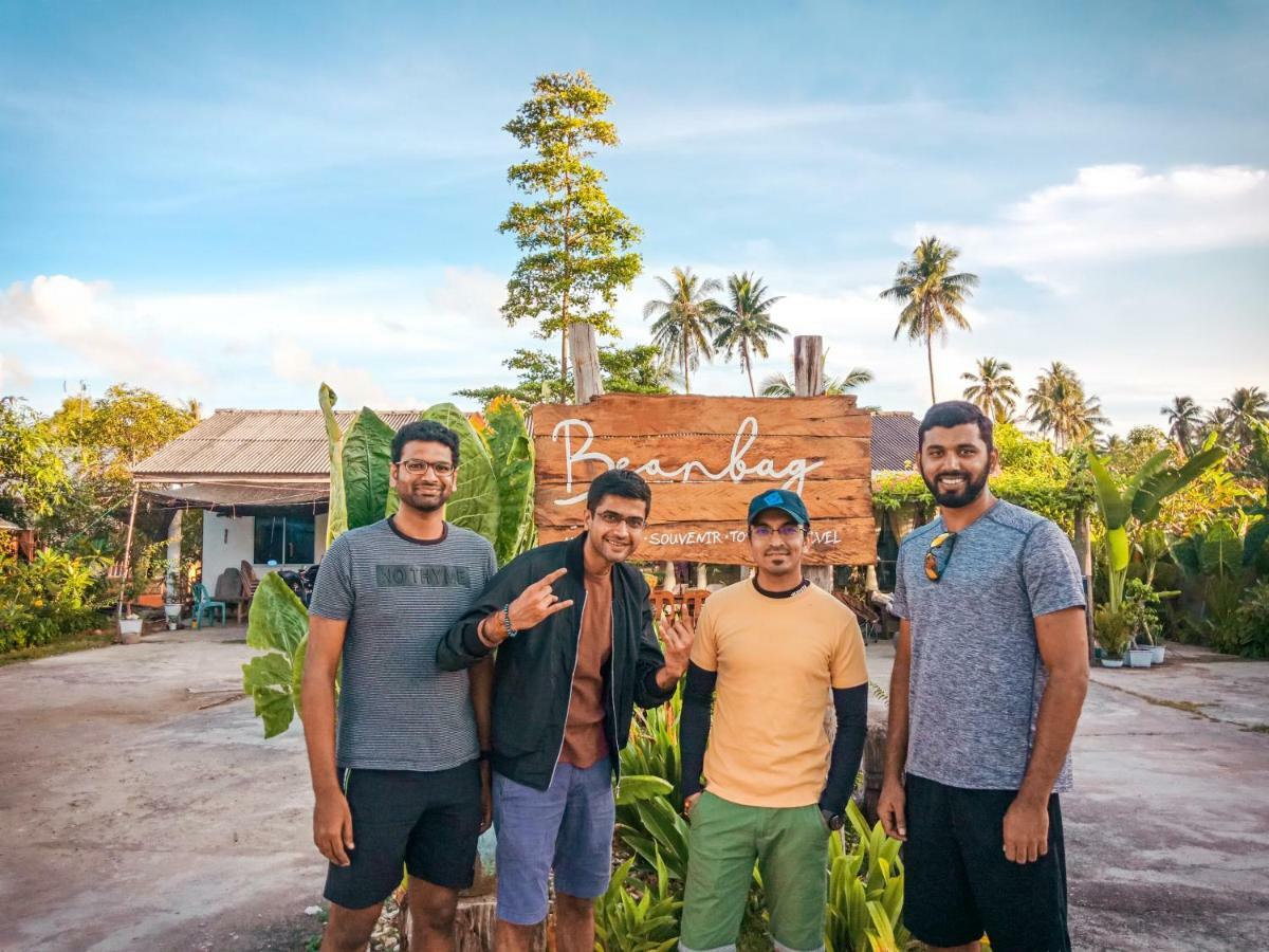 Beanbag Bintan Backpacker Hostel Kangkakawal Εξωτερικό φωτογραφία